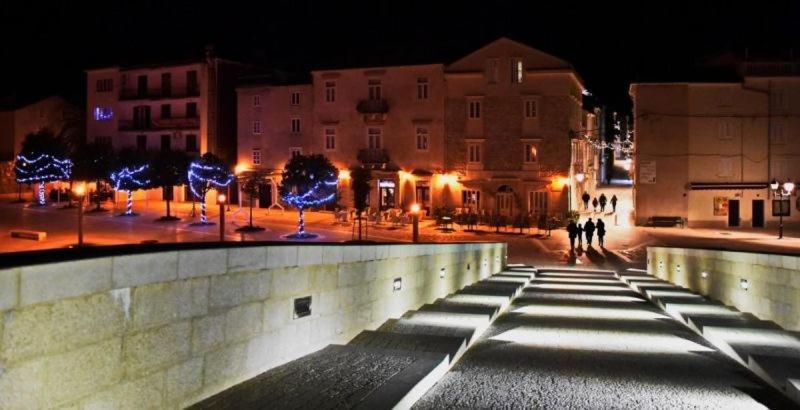 4Rest Vila Pag Town Buitenkant foto